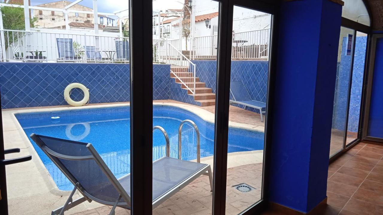 Hotel Rural La Posada De Las Cigueenas Jerez De Los Caballeros Buitenkant foto