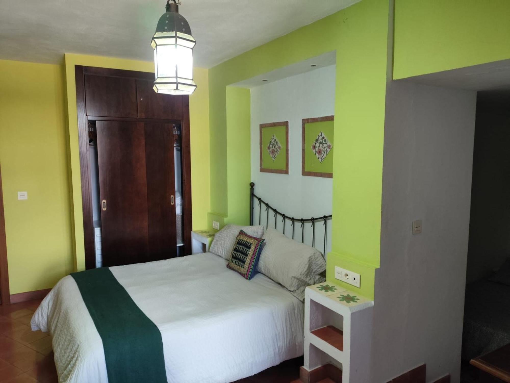 Hotel Rural La Posada De Las Cigueenas Jerez De Los Caballeros Buitenkant foto